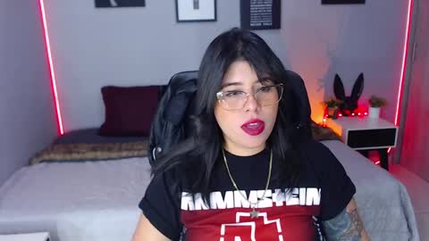 Miss Veronika online show from 01/30/25, 05:06