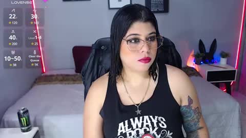 Miss Veronika online show from 02/19/25, 10:12