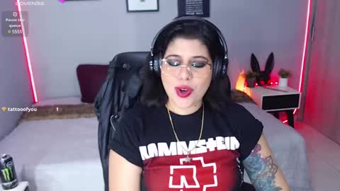 Miss Veronika online show from 02/20/25, 02:24