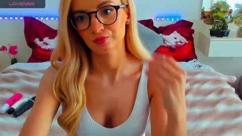 VerraSweet4u online show from 05/18/26, 04:07