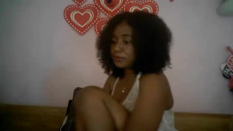 verronique1511 online show from 10/05/25, 06:23