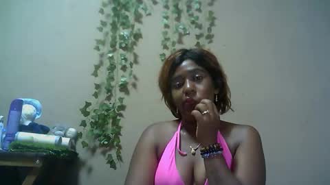 verronique1511 online show from 11/20/25, 09:58