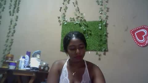 verronique1511 online show from 12/02/25, 06:36