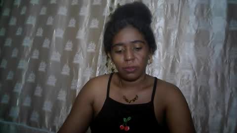 Snapshot of verronique1511 chatting on 05/10/26, 08:08 verronique1511 online show from 05/10/26, 08:08