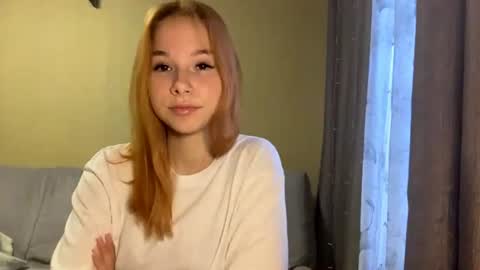Snapshot of vertiegartrell chatting on 07/07/26, 01:41 Lina online show from 07/07/26, 01:41