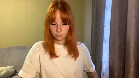 Snapshot of vertiegartrell chatting on 07/17/26, 01:56 Lina online show from 07/17/26, 01:56