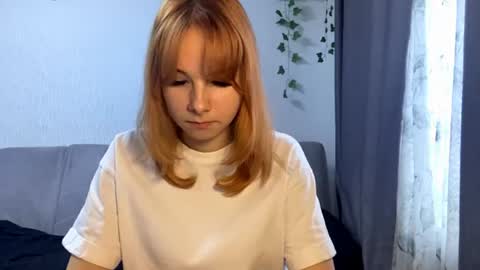 Snapshot of vertiegartrell chatting on 07/30/26, 01:48 Lina online show from 07/30/26, 01:48