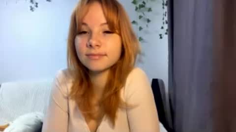 Snapshot of vertiegartrell chatting on 07/31/26, 01:49 Lina online show from 07/31/26, 01:49