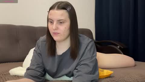 Karina followed me bb online show from 10/03/25, 07:00