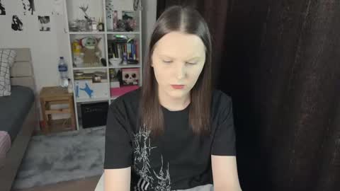 Karina followed me bb online show from 03/04/26, 08:04