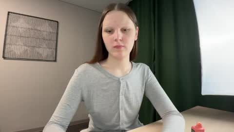 Snapshot of vertuliana chatting on 05/15/26, 01:51 Karina followed me bb online show from 05/15/26, 01:51