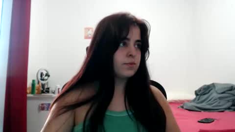 Snapshot of veruca99 chatting on 06/06/26, 08:35 veruca99 online show from 06/06/26, 08:35