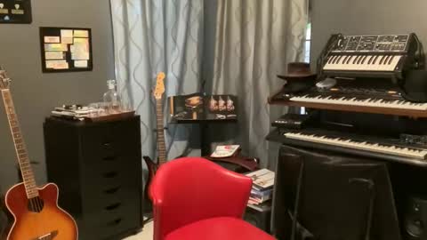 vervalas online show from 04/14/26, 10:27