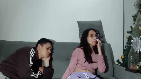 Snapshot of very_hard2 chatting on 11/19/25, 04:34 very_hard2 online show from 11/19/25, 04:34