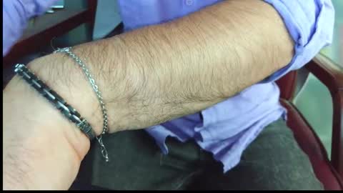 Erik online show from 09/28/25, 07:14