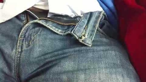 Erik online show from 11/19/25, 06:24