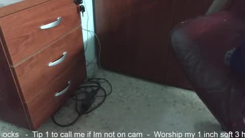 Erik online show from 11/24/25, 07:41