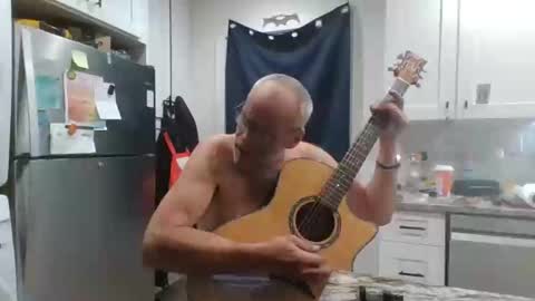 Snapshot of verysmallpeni chatting on 12/26/24, 03:42 verysmallpeni online show from 12/26/24, 03:42