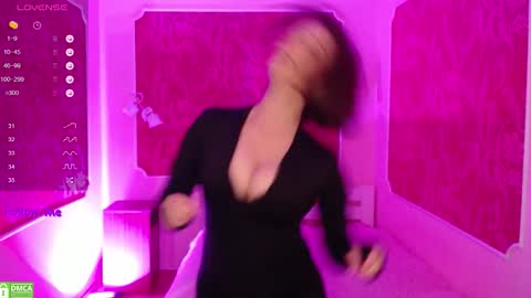 Kate online show from 12/03/25, 10:24