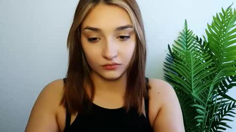 Ana online show from 03/04/26, 01:17