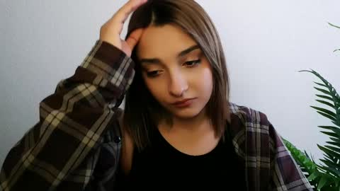 Ana online show from 04/21/26, 10:21