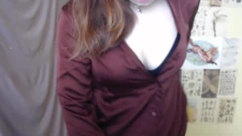 veryveryvery_shy online show from 12/04/25, 07:39