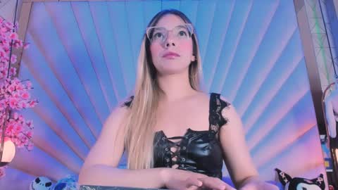 Vesper Velvet  online show from 04/07/26, 05:19