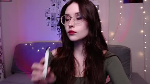 Iva  online show from 01/11/25, 08:54