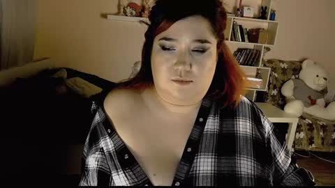 Snapshot of vi__vixen chatting on 01/13/25, 08:48 Vi Vixen online show from 01/13/25, 08:48