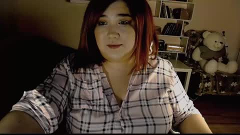 Snapshot of vi__vixen chatting on 01/22/25, 08:17 Vi Vixen online show from 01/22/25, 08:17