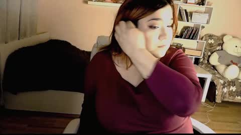 Snapshot of vi__vixen chatting on 02/01/25, 11:48 Vi Vixen online show from 02/01/25, 11:48