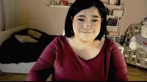 Snapshot of vi__vixen chatting on 03/08/25, 08:22 Vi Vixen online show from 03/08/25, 08:22