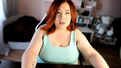 Snapshot of vi__vixen chatting on 09/10/25, 08:47 Vi Vixen online show from 09/10/25, 08:47