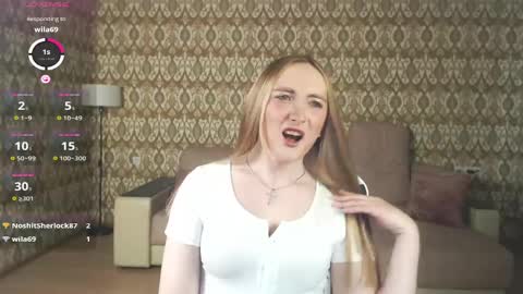 vi_luxxxy online show from 04/25/26, 02:03