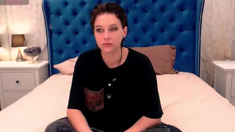 Via online show from 11/18/25, 03:12