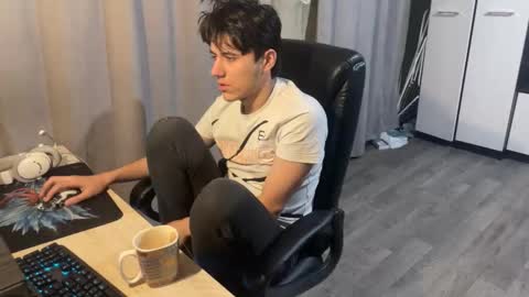 vialeras online show from 11/06/25, 07:59