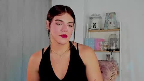 Snapshot of viamiel chatting on 07/28/26, 03:46 Viamel online show from 07/28/26, 03:46