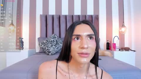 Ariana  online show from 12/19/25, 08:38