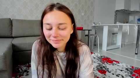 Snapshot of vibeshifter_ chatting on 05/21/26, 12:12 Eleonora online show from 05/21/26, 12:12