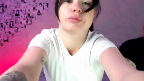 Anna  Tim online show from 04/20/26, 12:24