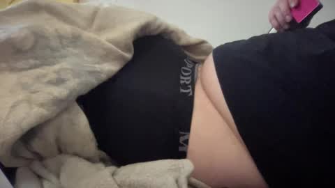 Snapshot of vibezpoon chatting on 01/10/25, 11:43 vibezpoon online show from 01/10/25, 11:43