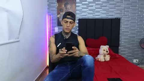 Victor cardenas online show from 01/09/25, 10:09