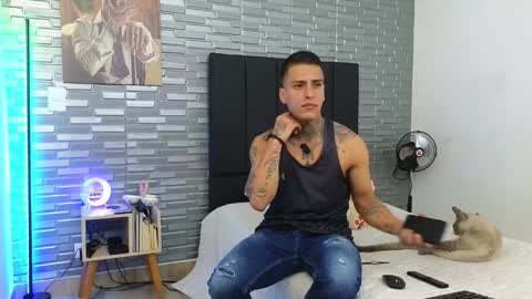 Victor cardenas online show from 01/19/25, 02:06