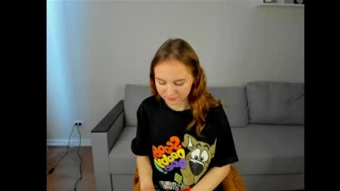 vicki_milles online show from 05/18/26, 09:15