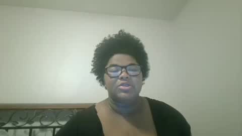 vickiryder56 online show from 05/19/26, 03:02