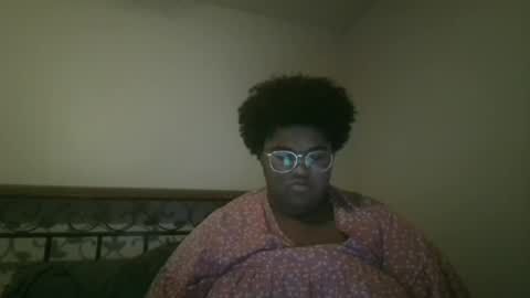 Snapshot of vickiryder56 chatting on 07/13/26, 04:37 vickiryder56 online show from 07/13/26, 04:37