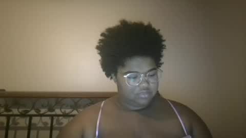 Snapshot of vickiryder56 chatting on 07/15/26, 04:40 vickiryder56 online show from 07/15/26, 04:40