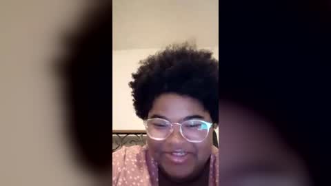 Snapshot of vickiryder56 chatting on 08/04/26, 03:10 vickiryder56 online show from 08/04/26, 03:10