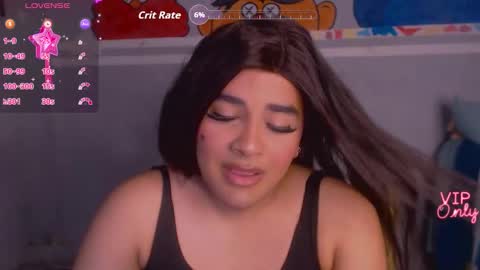 Snapshot of vicky_carrington chatting on 03/18/26, 12:36 online show from 03/18/26, 12:36