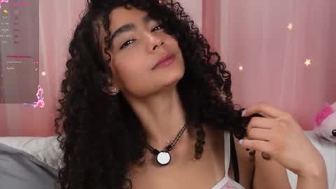 vicky_curly online show from 10/23/25, 07:12
